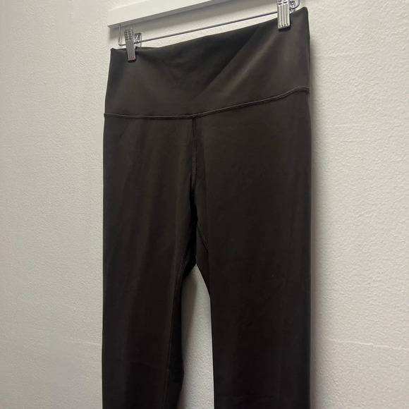 Kit and Ace Performance Leggings - Picture 3 of 9